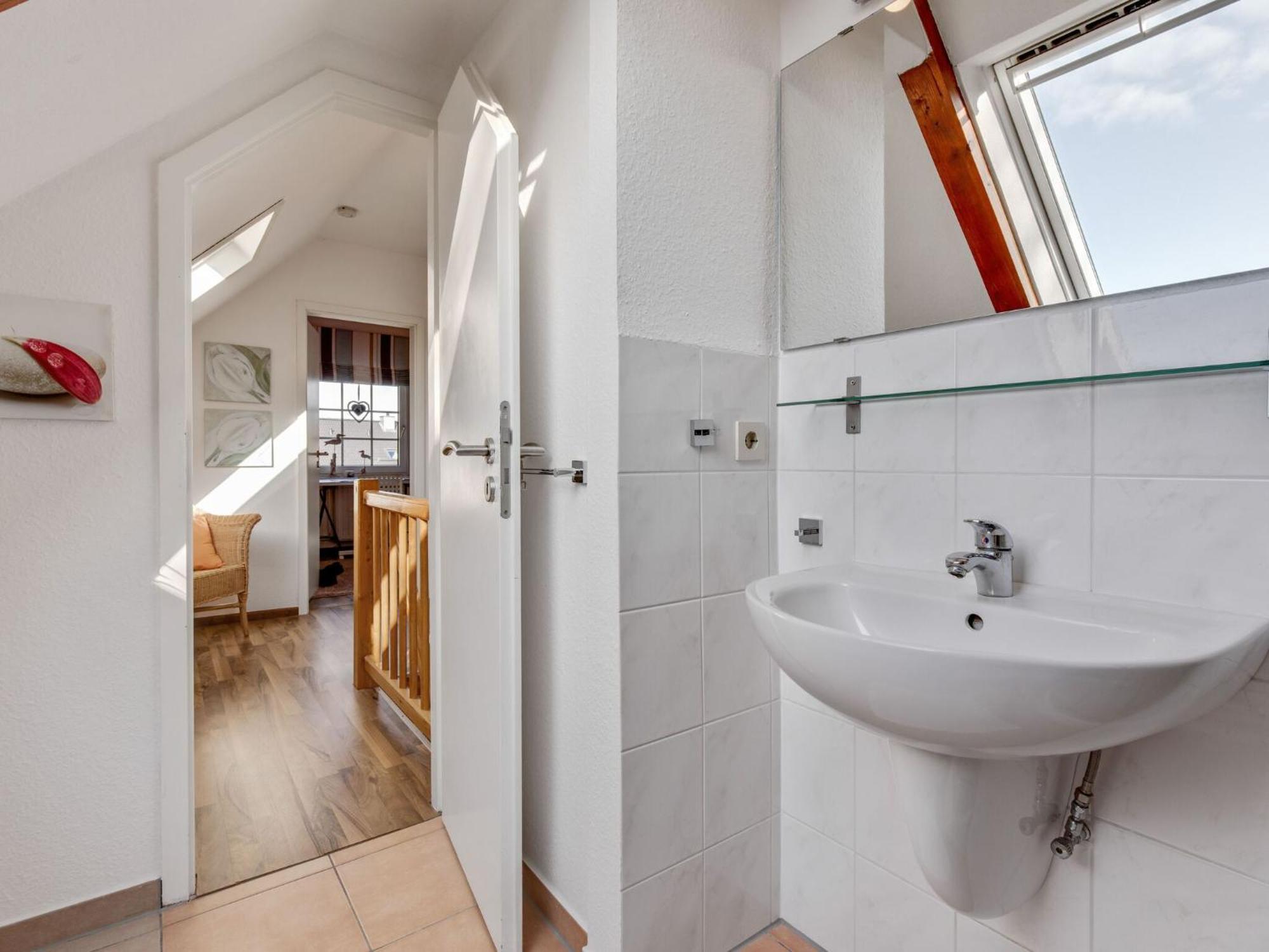 Enticing Holiday Home In Oldenburg With Garden Near Sea Dannau Eksteriør bilde