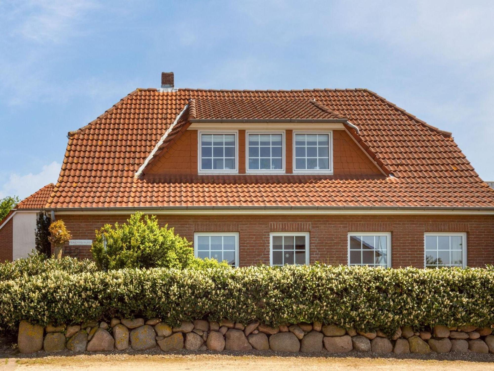 Enticing Holiday Home In Oldenburg With Garden Near Sea Dannau Eksteriør bilde